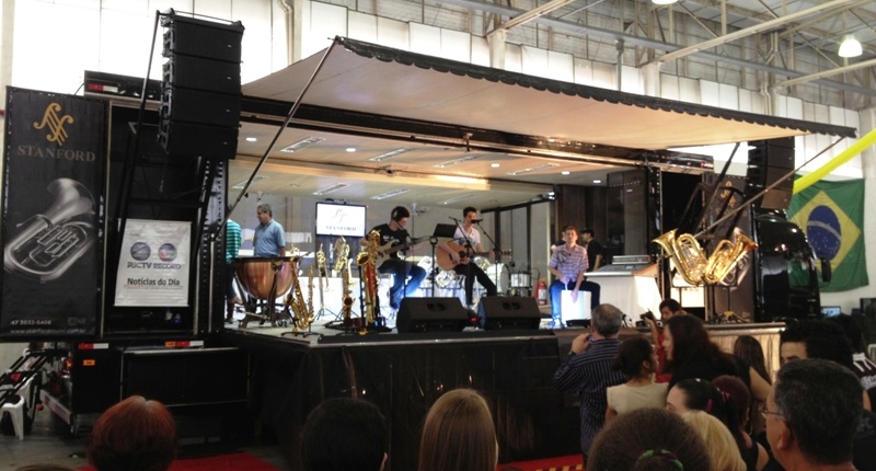 Caminhão Stage Music Joinville - Truck Show